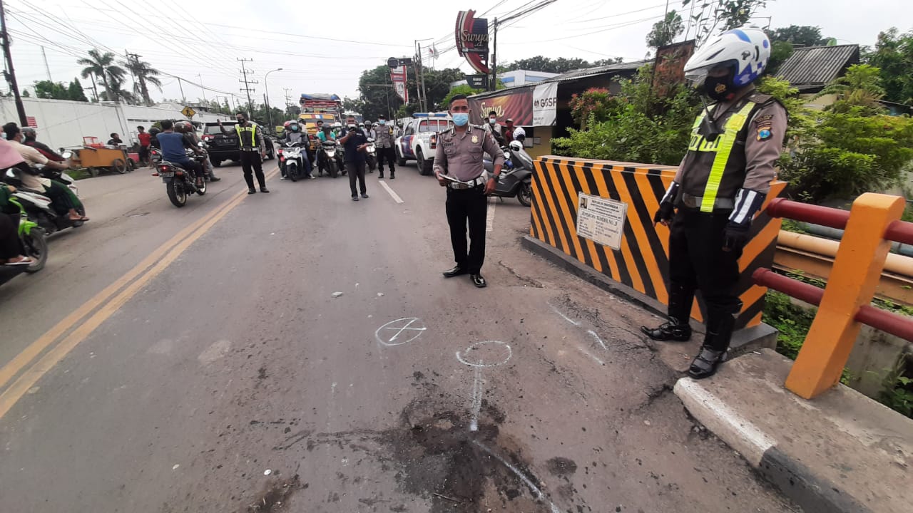 Tabrak Truk, Pelajar Asal Sindujoyo Gresik Wassalam