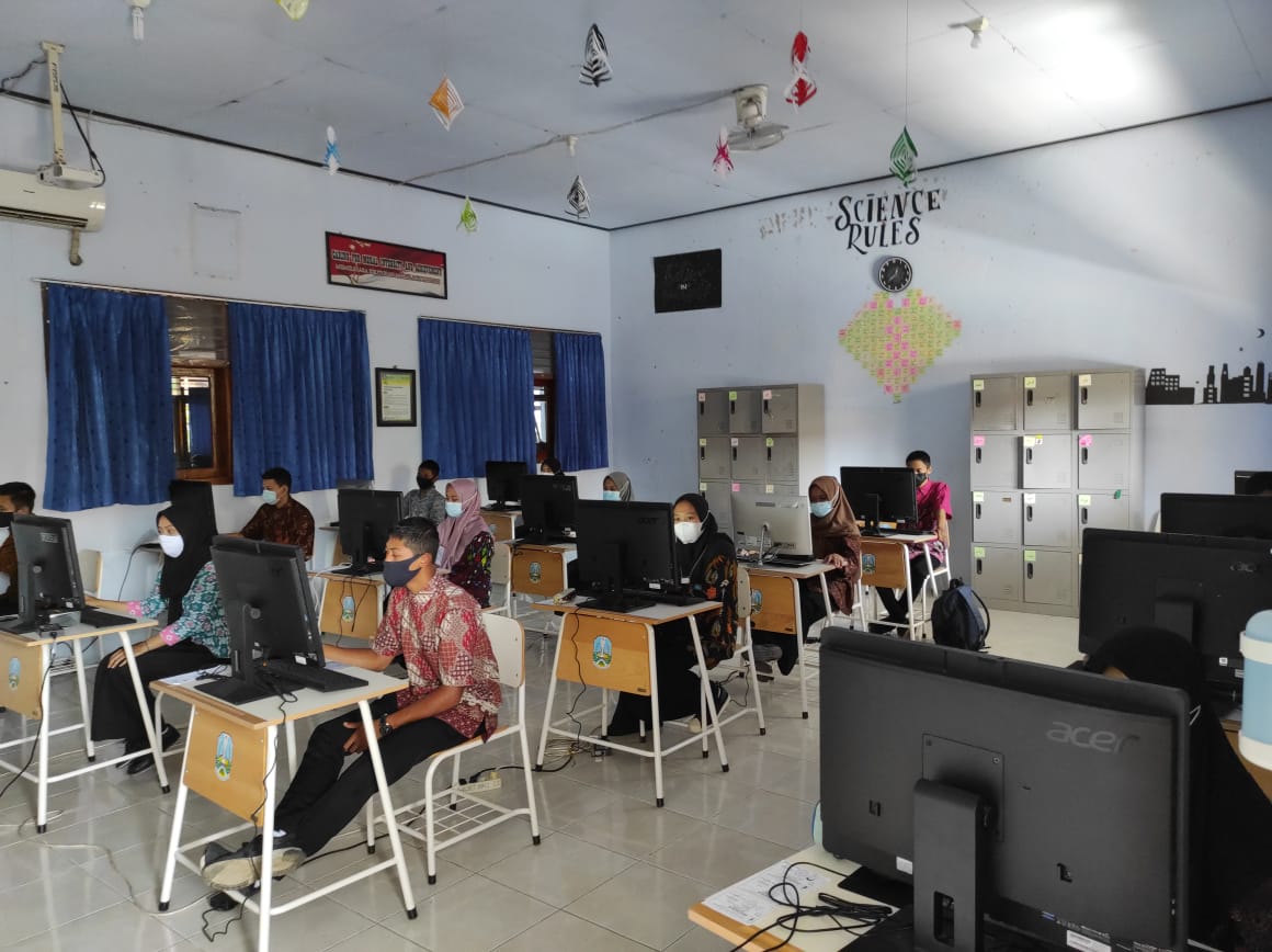 SMA 1 Muhammadiyah Ponorogo Gelar EHB Secara Tatap Muka