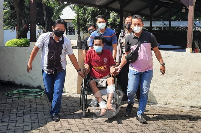 Pelaku Penusukan di Pasuruan Dihadiahi Dua Timah Panas