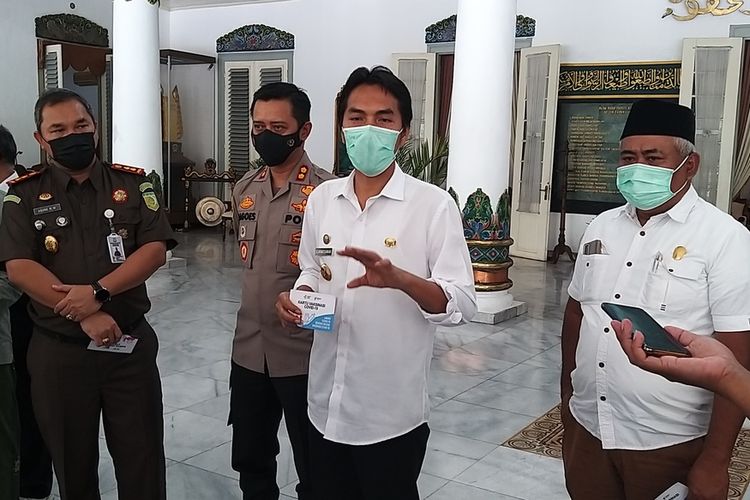 Warga Madiun Diperbolehkan Gelar Hajatan di Masa PPKM Jilid II