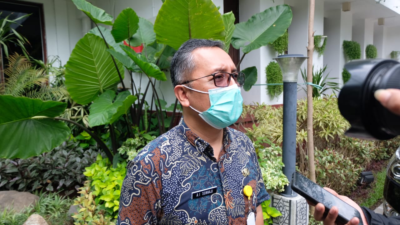 Kini, Warga Surabaya Urus Empat Layanan Adminduk Cukup di Kantor Kelurahan