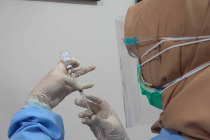 Bulan Puasa, Vaksinasi di Malang Jalan Terus