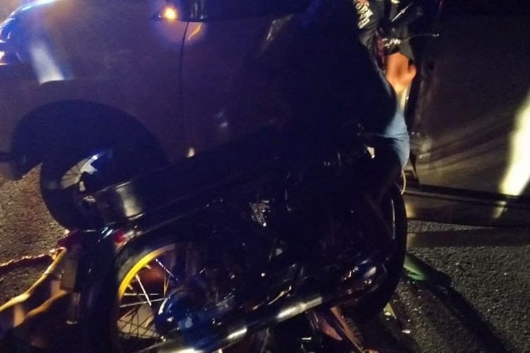 Ban Jatuh, Dua Kendaraan Terlibat Kecelakaan di Tol Nganjuk-Madiun