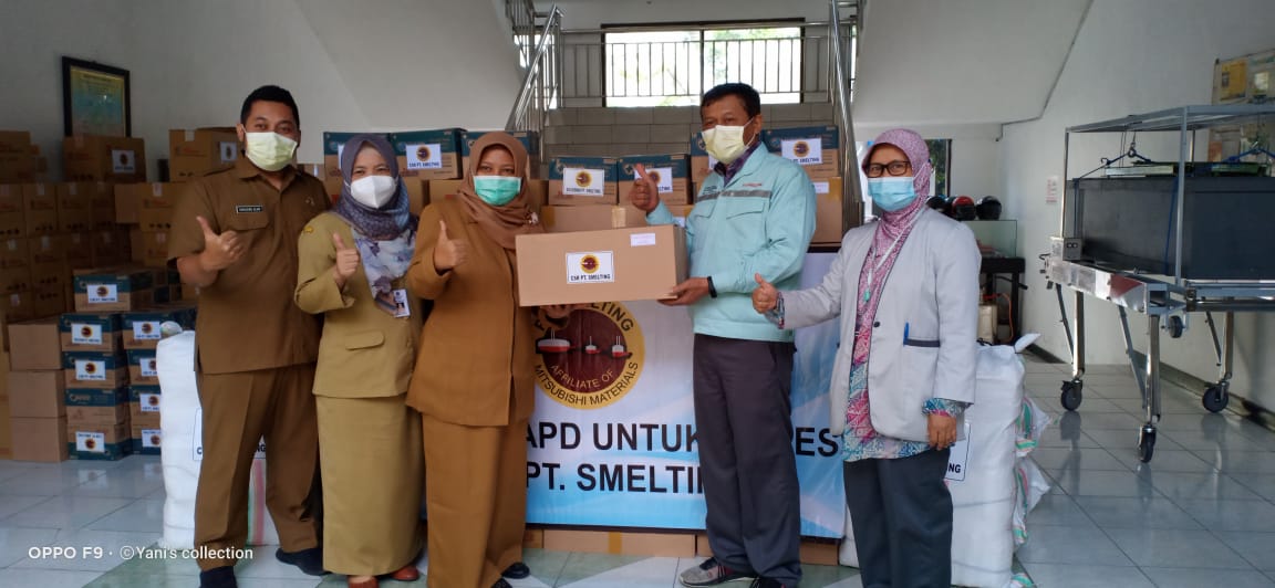 PT Smelting Kembali Bantu APD Untuk Nakes di Gresik