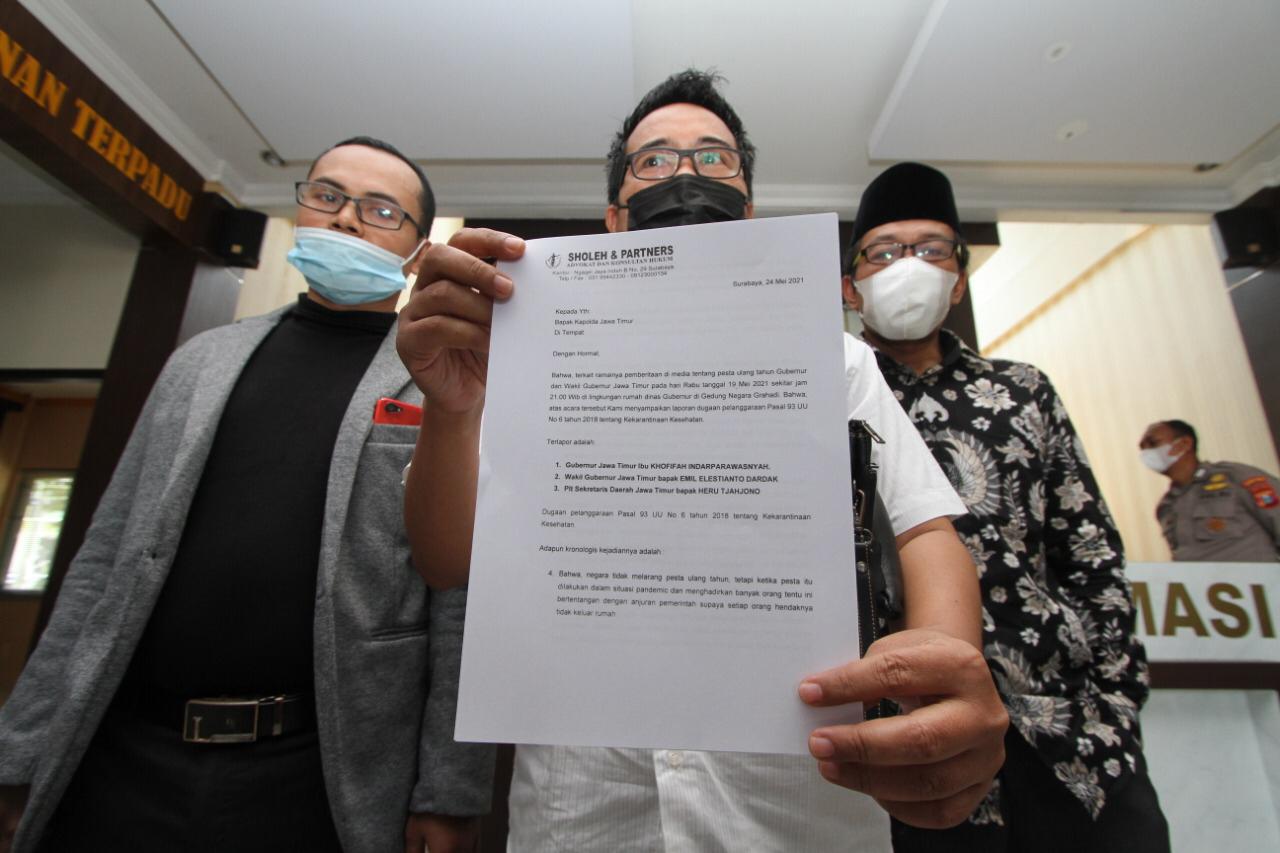 Tak Hanya Dilaporkan di Polda, Gubernur Khofifah Cs Bakal Diadukan ke Presiden Jokowi Juga