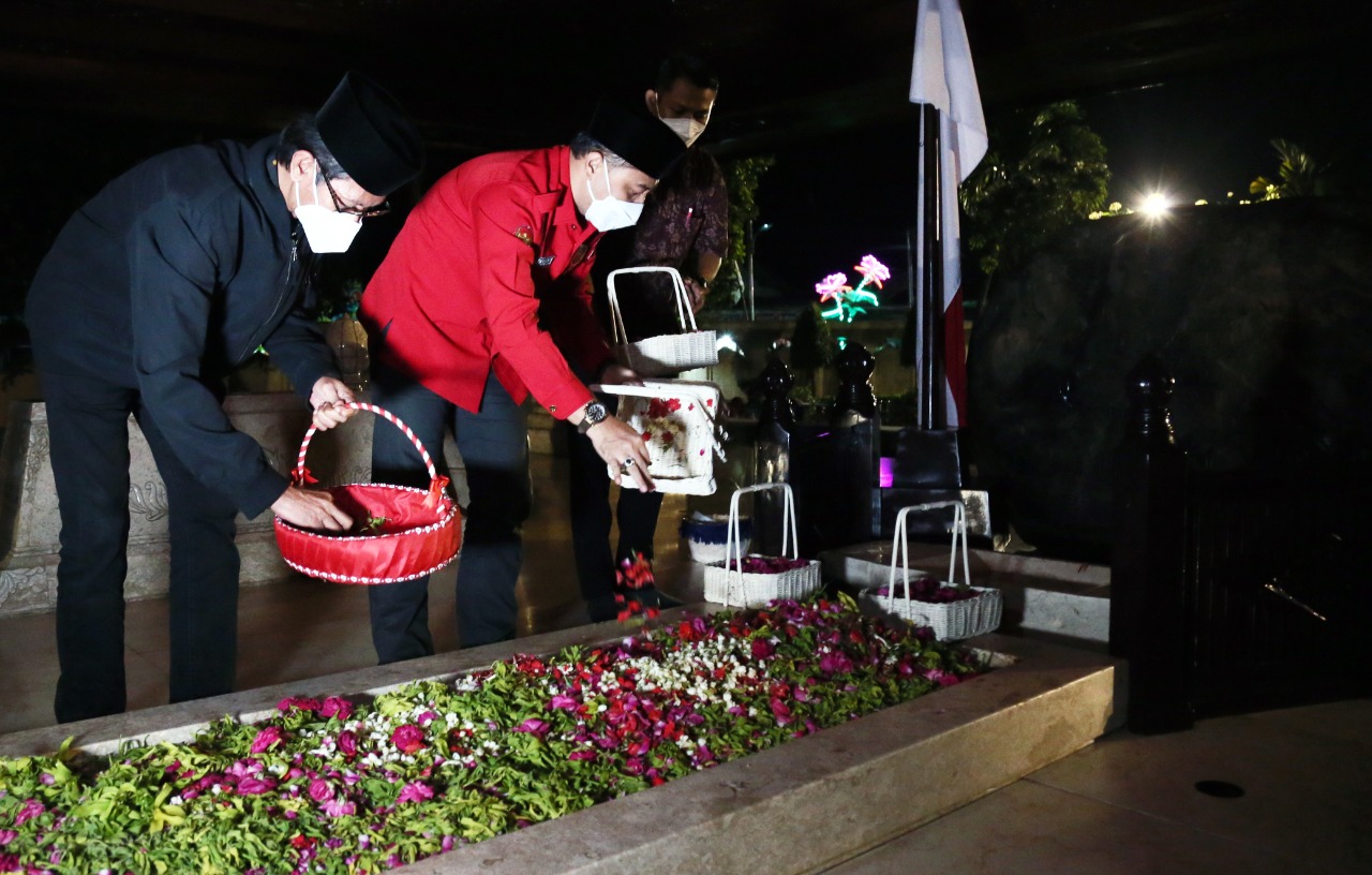 Ingat Perjuangan Bung Karno, Semangat Wali Kota Eri Pimpin Surabaya Semakin Menggelora