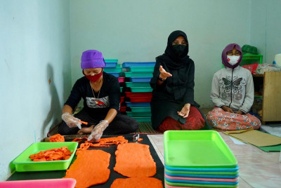 Disambati UMKM, Bupati Ipuk Turun Tangan untuk Pengurusan Izin BPOM