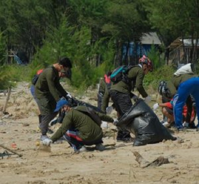 Sambut Hari Lingkungan Hidup, Pertamina EP Sukowati Field Lakukan Penanaman Pohon