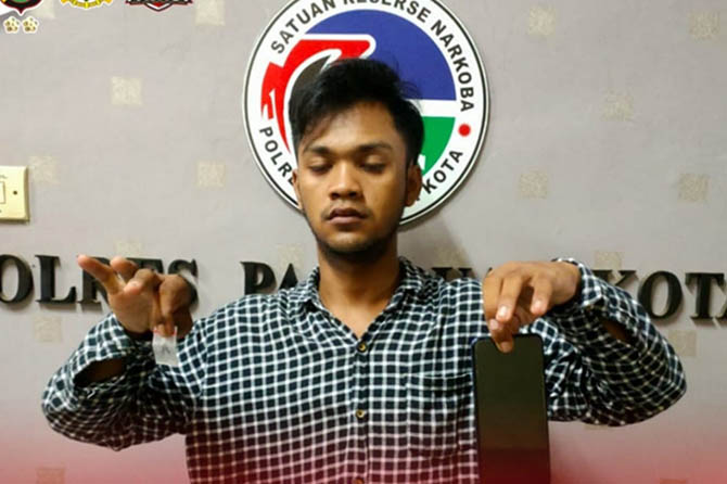 Makelaran Mobil Sepi, Banting Stir Jadi Makelar Narkoba