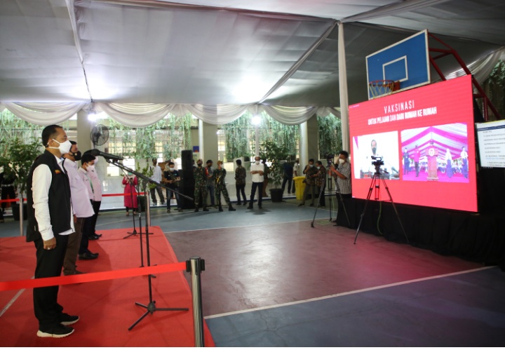 Pelaksanaan Vaksinasi Pelajar di Surabaya Dipantau Presiden Jokowi Secara Virtual