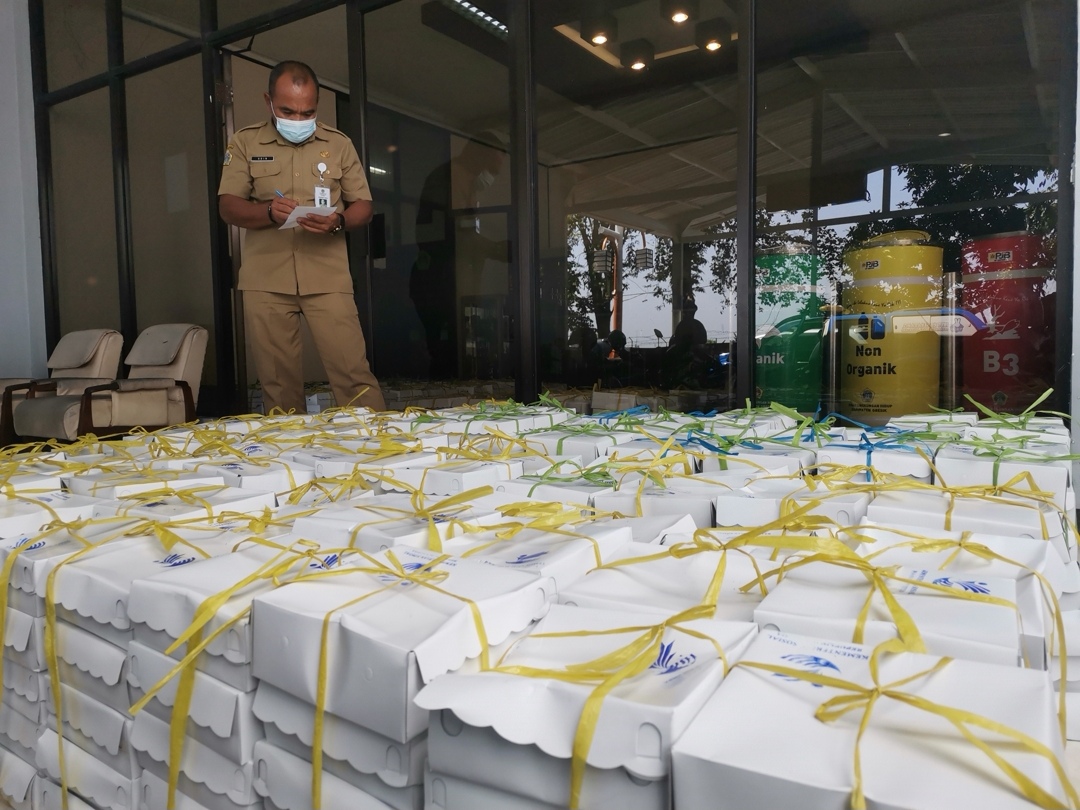 DPRD Gresik Pertanyakan Jatah Makan Isoman Sehari Sekali dan Bantuan Obat 1 Desa Cuma 3 Kablet Vitamin