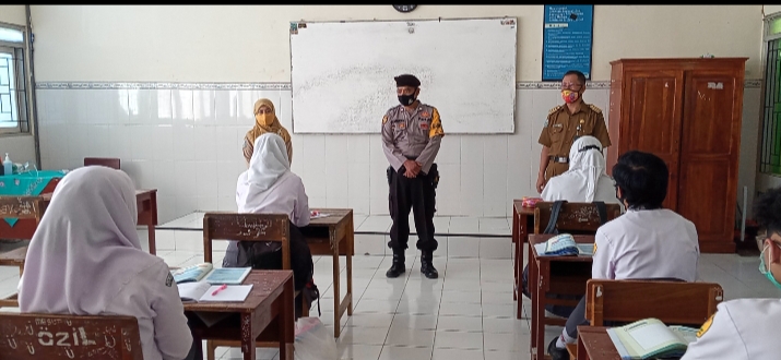 Masuki Tahun Ajaran Baru Masa PPKM, Dispendik Bondowoso Larang Sekolah Tatap Muka