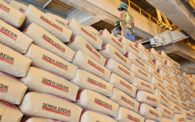Semen Indonesia Catat Laba 2 Triliun Pada 2021