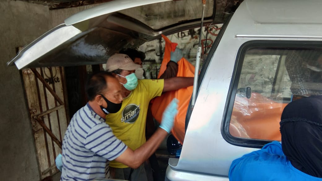 Lama Tak Keluar, Montir Bengkel Ini Ditemukan Tewas Membusuk