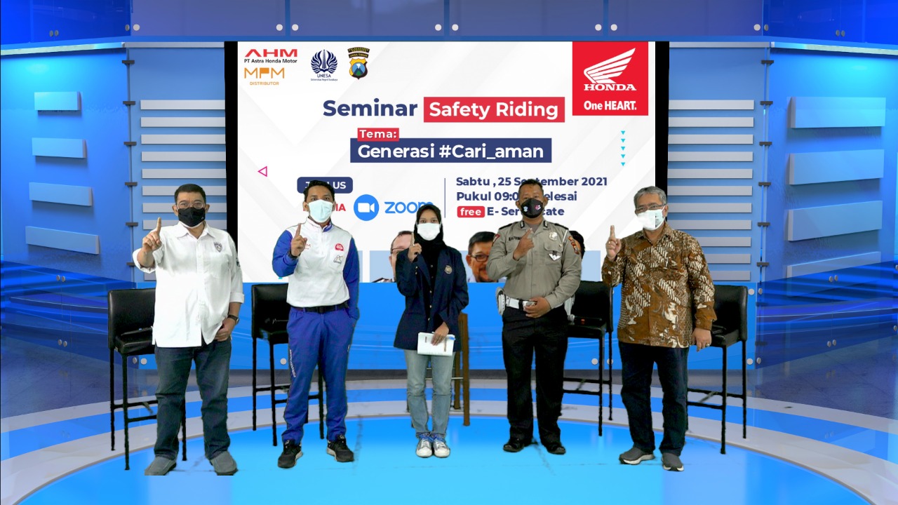 Webinar Safety Riding : Generasi Millenial, Generasi #Cari Aman Tertib di Jalan.