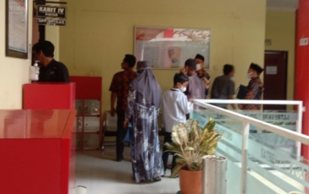 Keluarga KD Polisikan Ortu Ayu Ting Ting ke Polres Bojonegoro