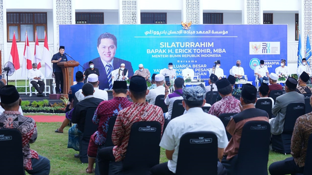 Menteri BUMN Erick Tohir Dorong Santri Banyuwangi Jadi Entrepreneurship