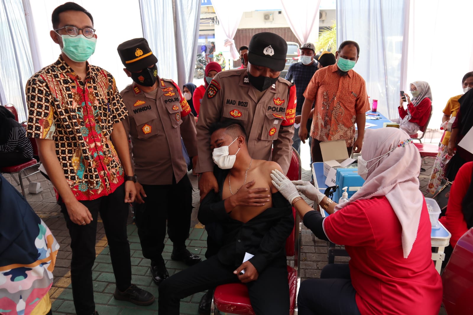 Pemuda Bertato Ini Takut Divaksin, Teringat Mantan Kekasihnya Tenaga Kesehatan