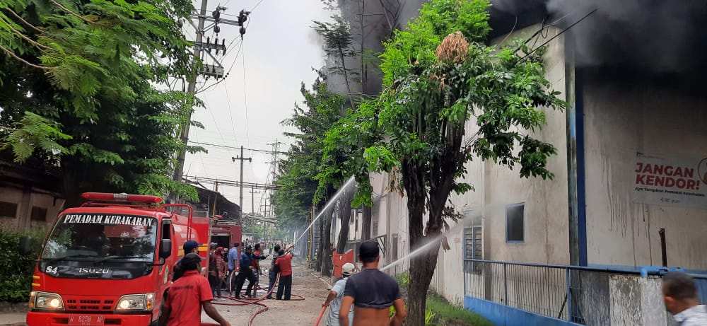 Satu Gudang PT. Panji Mas Textile Terbakar 