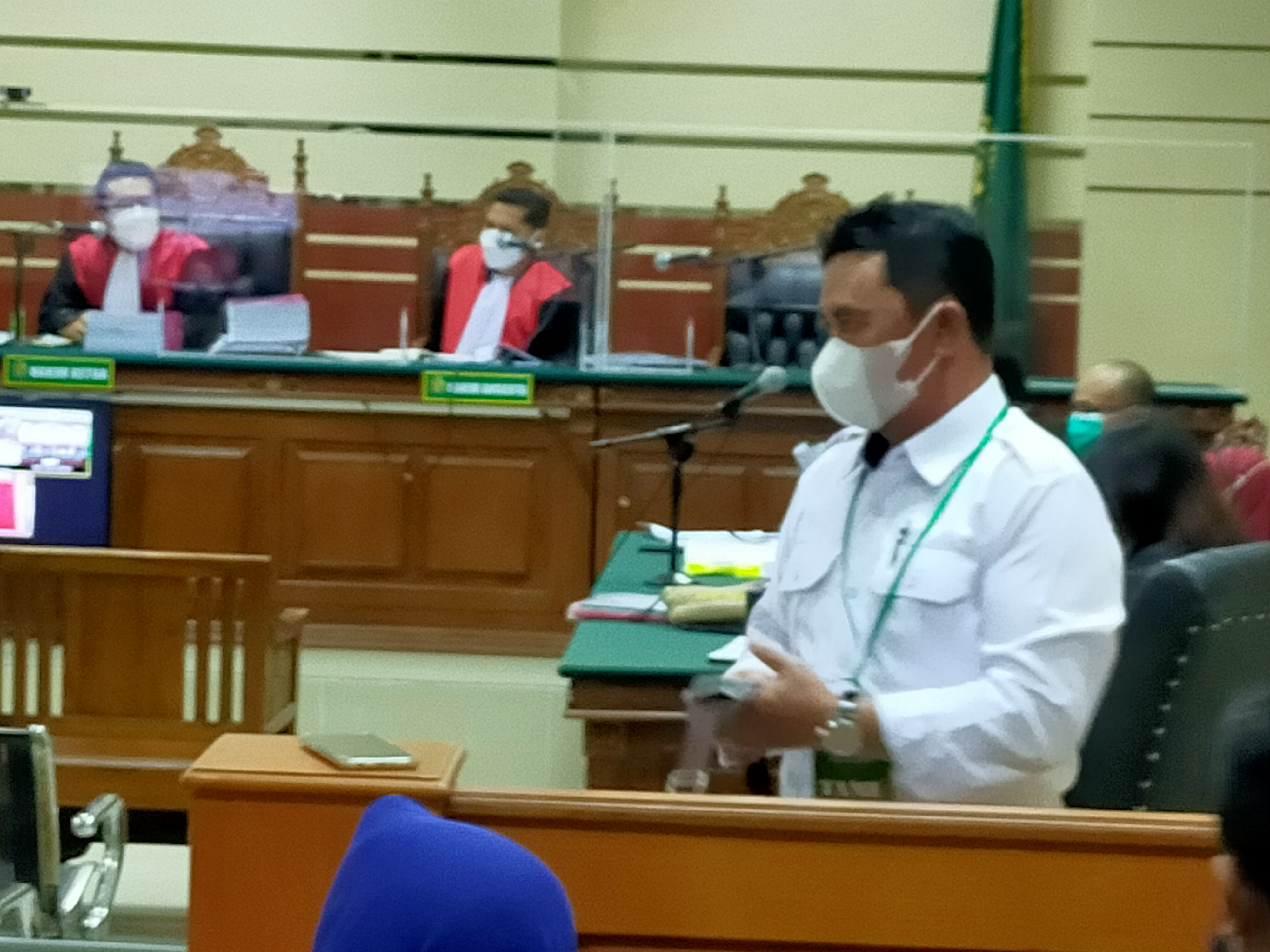 Saksi Berbelit, Hakim dan Pengacara Terdakwa Marah