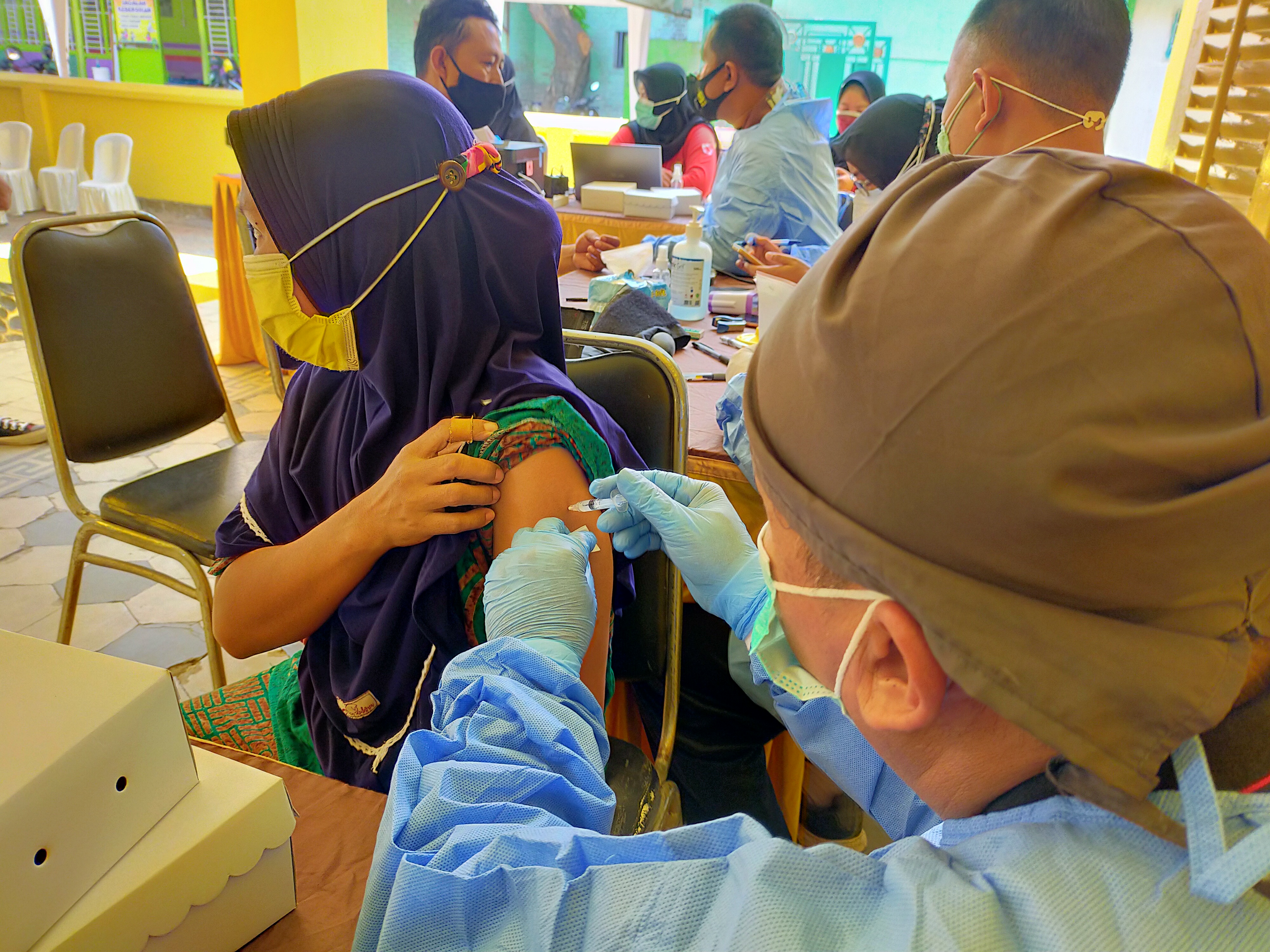 DPD Partai Golkar Kota Pasuruan Bantu Percepatan Vaksinasi