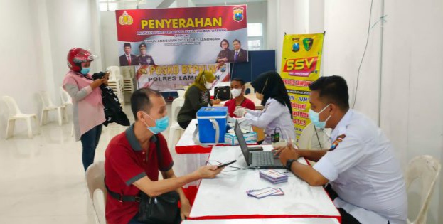 Mudahkan Masyarakat Soal Vaksinasi, Polres Lamongan Inisiasi Program SSV