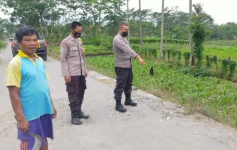 Jantung Kumat, Nenek Supeni Meregang Nyawa di Tepi Jalan