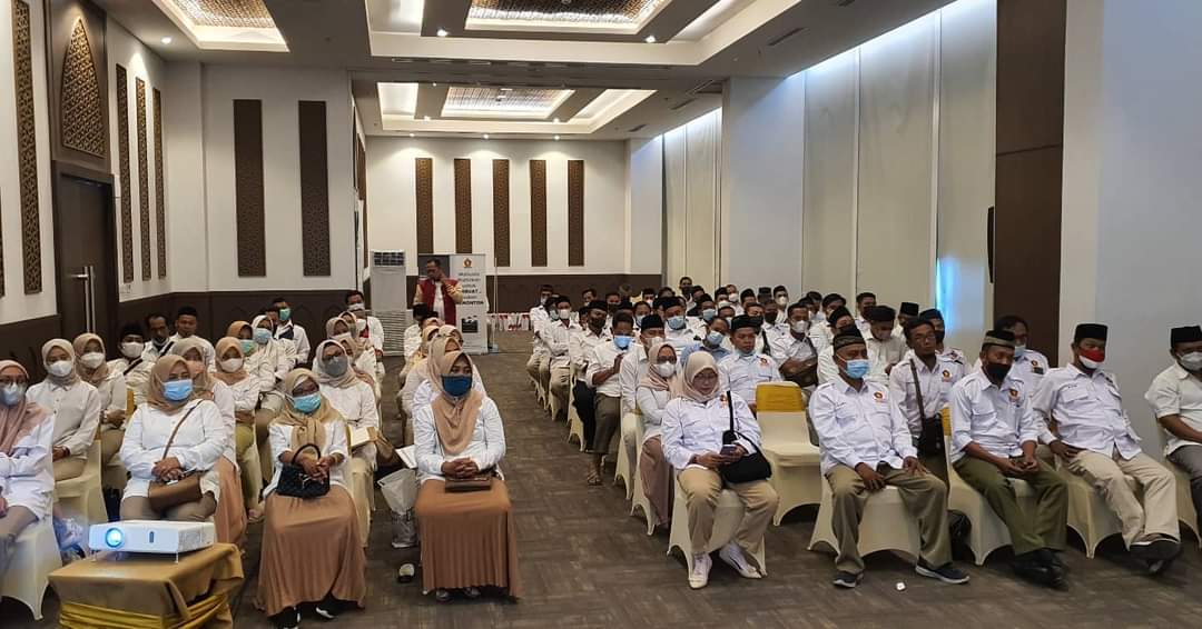 Ikhtiar Besarkan Partai, 100 Kader Gerindra Gresik Ikuti Diklat