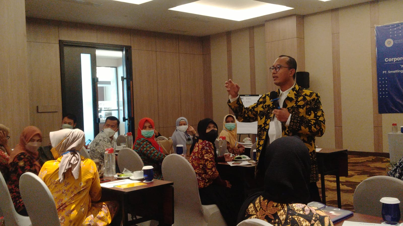 PT Smelting Bekali Pelaku UMKM dan Masyarakat Pengetahuan Kelola Limbah