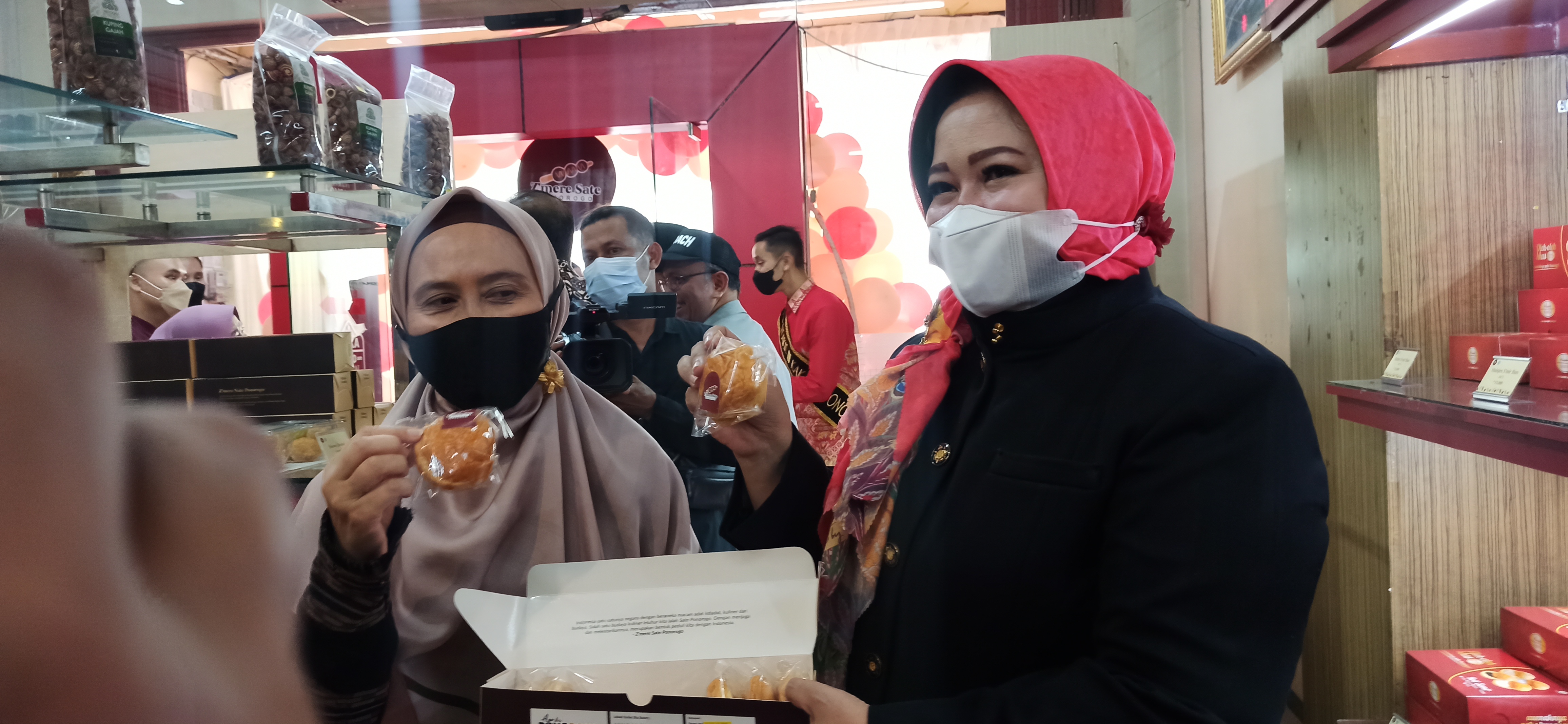 Sate Ayam Khas Ponorogo, Ada Manis-manisnya