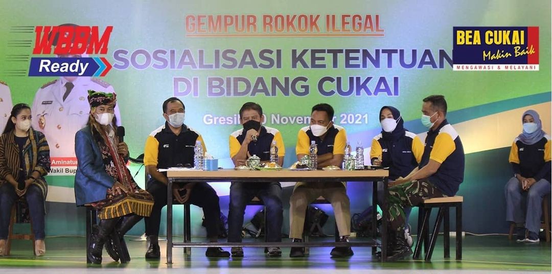 Cangkruk Bareng Forkopimda dan Suporter Bola, Bea Cukai Sosialisasi Ciri-ciri Rokok Ilegal