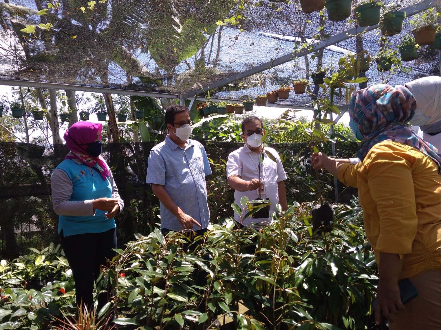 Bank Jatim Salurkan Bantuan KUR untuk Pengembangan Rumah Produksi AMKE di Kota Batu