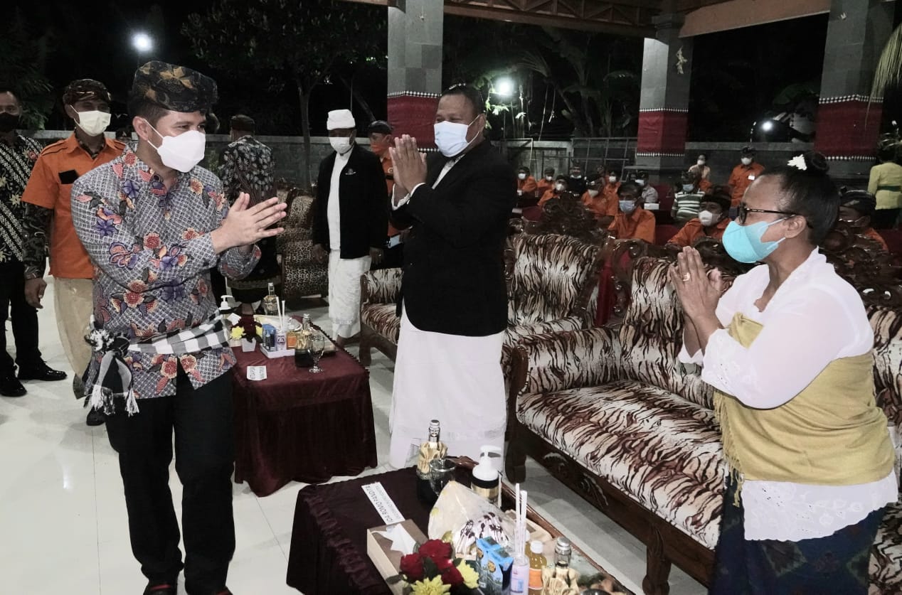 Wagub Emil Ajak DPC Prajaniti Hindu Indonesia Jatim Ikut Kontribusi Pembangunan Ekonomi