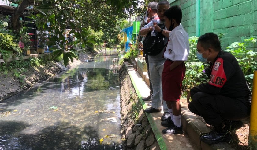 Bocah SD di Surabaya Malah Temukan Janin Dalam Toples