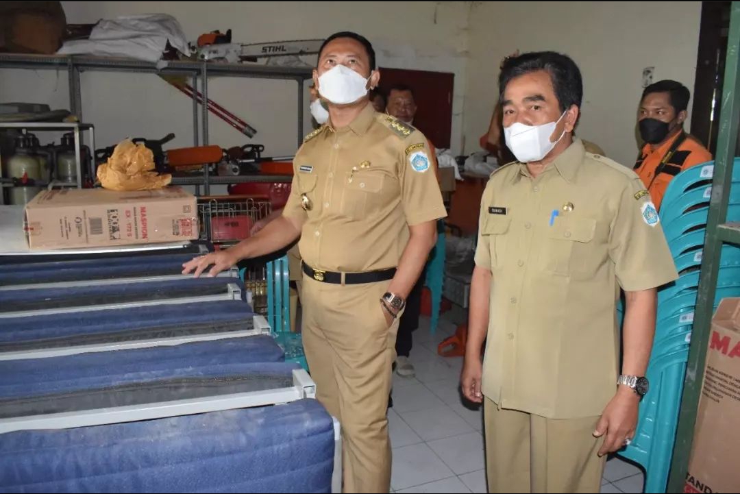 Cek Peralatan Kerja BPBD, Bupati Yes : Rawat Peralatan Sebagaimana Merawat Istri