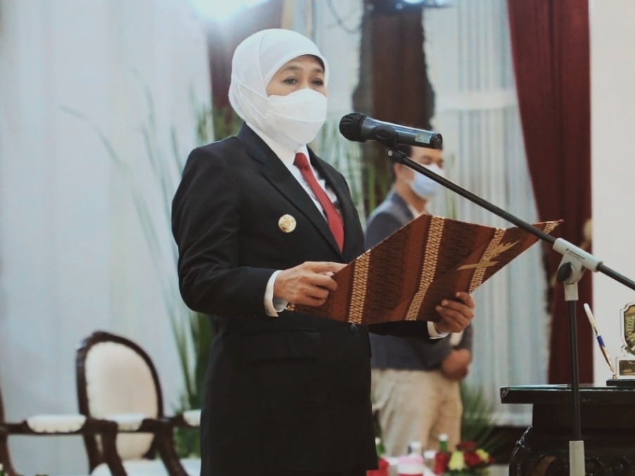 Khofifah Minta KPID Jatim Serius Perangi Hoaks dan Disinformasi