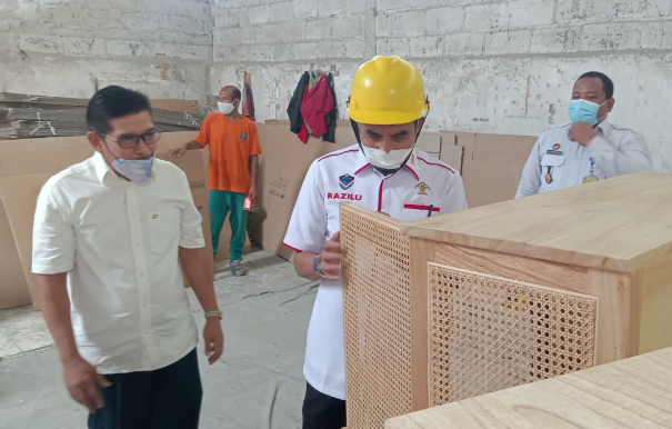 Kemenkum HAM Apresiasi Meubelair Karya WBP Lapas Porong