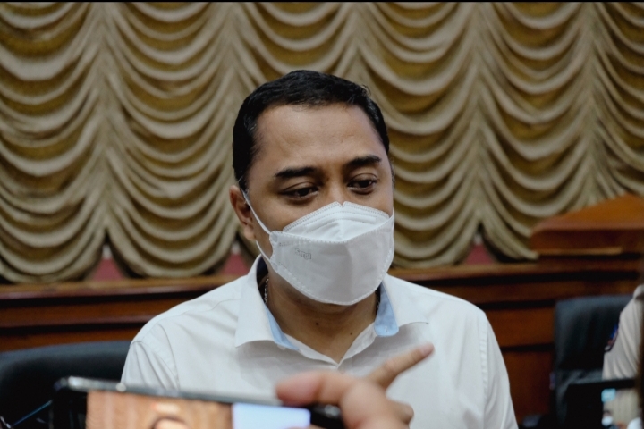 Surabaya PPKM Level 2, Waktu Makan di Warung Kembali Dibatasi