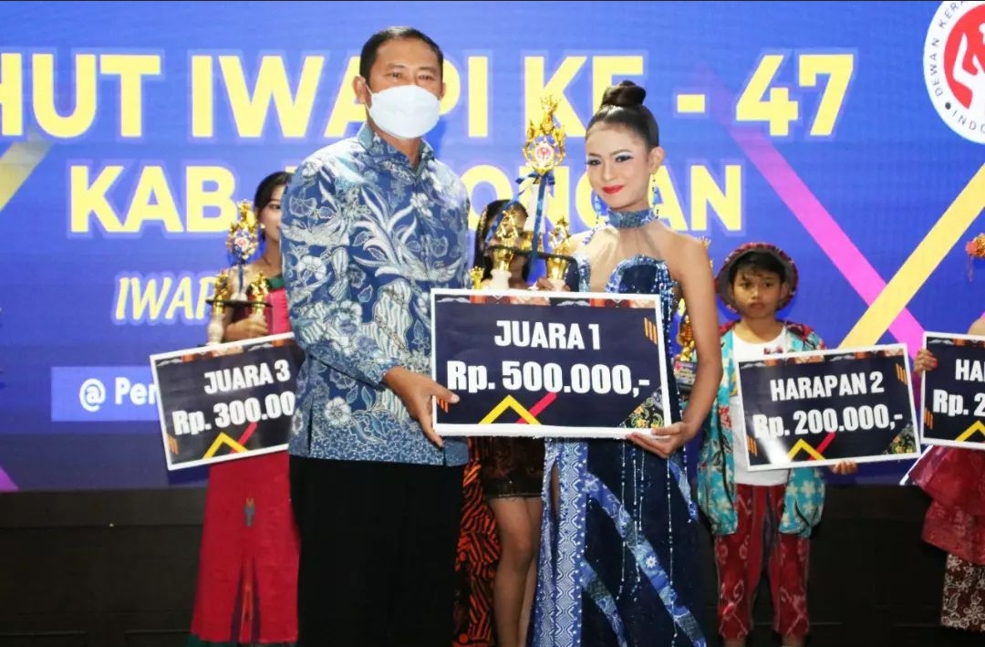 Kenalkan Kekayaan Budaya Daerah Sejak Dini, IWAPI Lamongan Gelar Kids Fashion Competition
