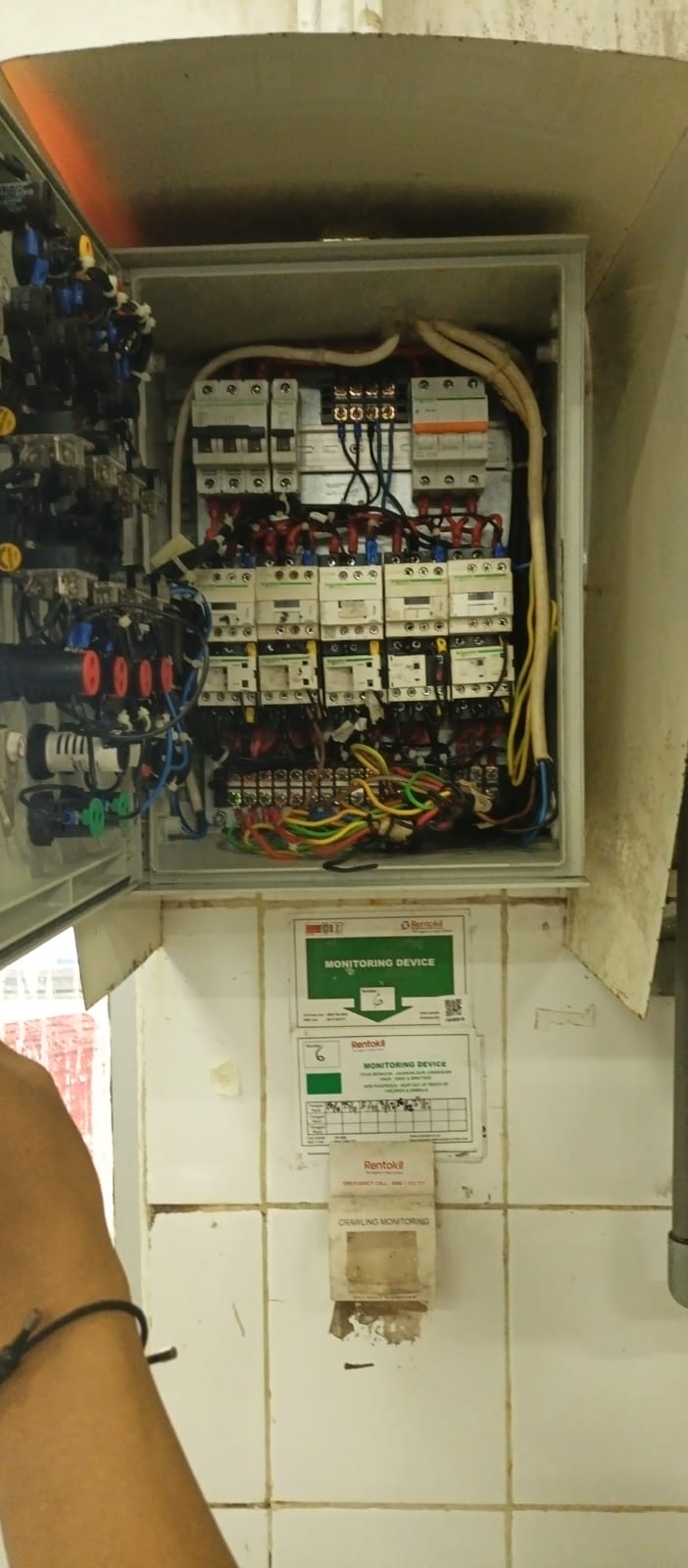 Rusak Alat Produksi Perusahaan, Dua Karyawan PT Grahamakmur Ciptapratama Gresik Dipolisikan