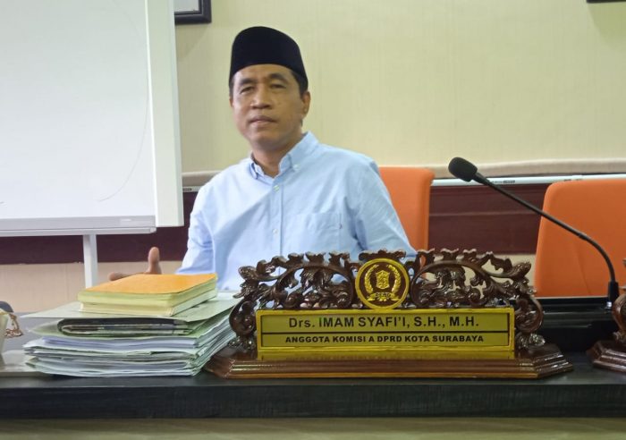 Wali Kota Surabaya Keluarkan Perwali tentang Pengurangan Kantong Plastik, Dewan Pesimis