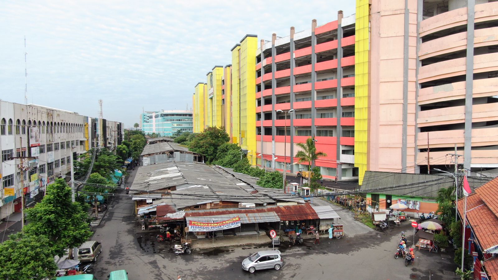 Pemkot Surabaya Akan Percantik Kawasan Pasar Turi