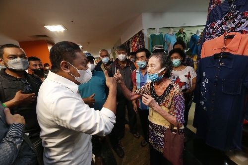 Dewan Apresiasi Pembongkaran dan Relokasi TPS Pasar Turi ke Pasar Turi Baru