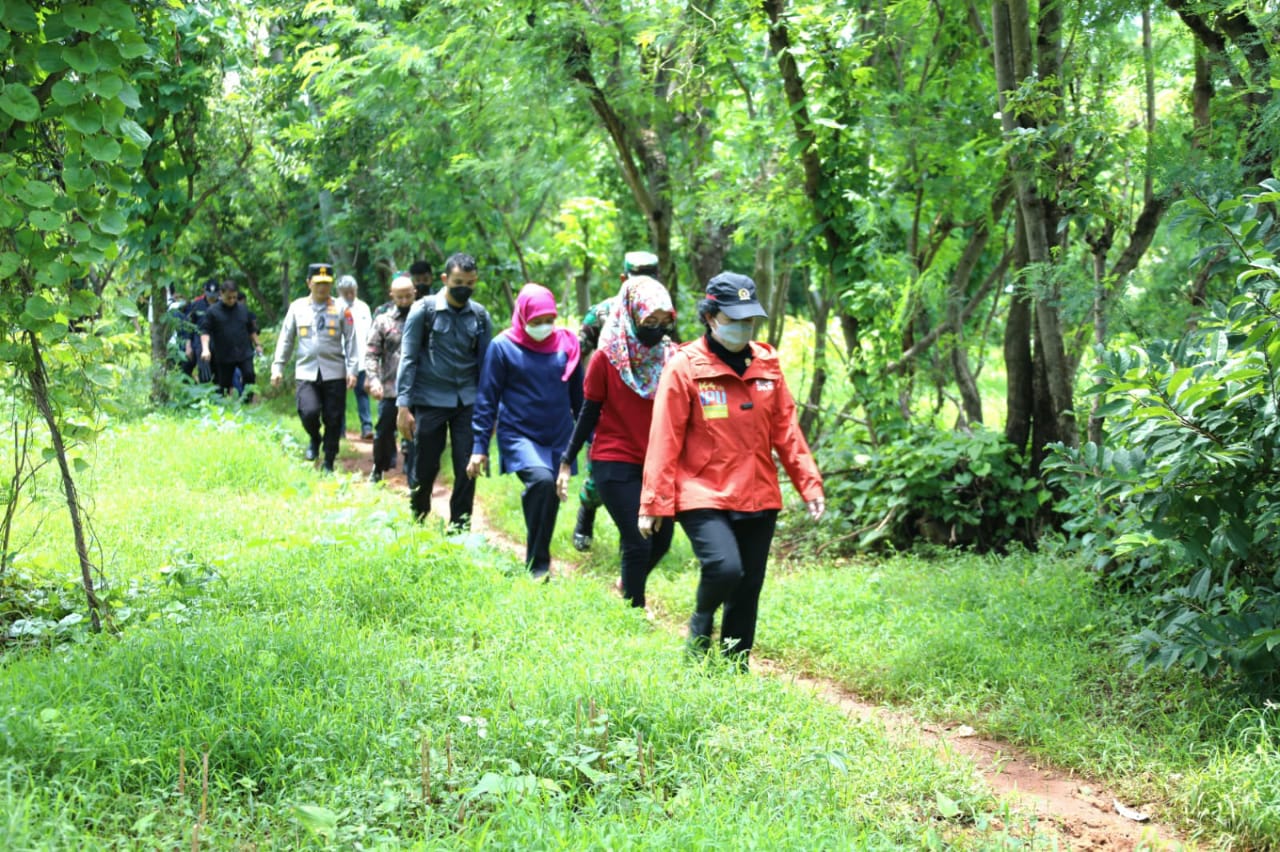 Ketua DPR Puan Maharani Diajak Pelesir ke Gili Iyang, Saya Tunjukkan Keunikan di Jatim