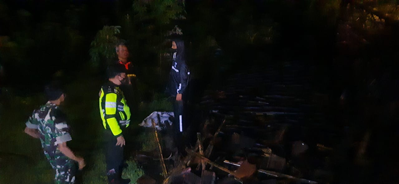 Diterjang Angin Kencang, Rumah ODGJ di Ponorogo Ambruk