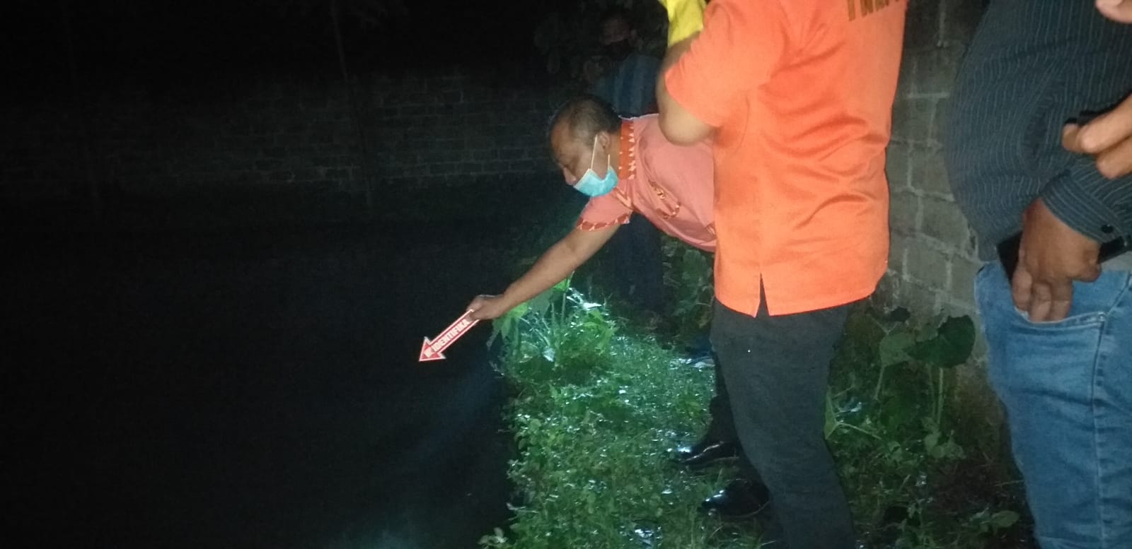 Lansia di Tulungagung Ditemukan Tewas Mengambang di Kolam Ikan