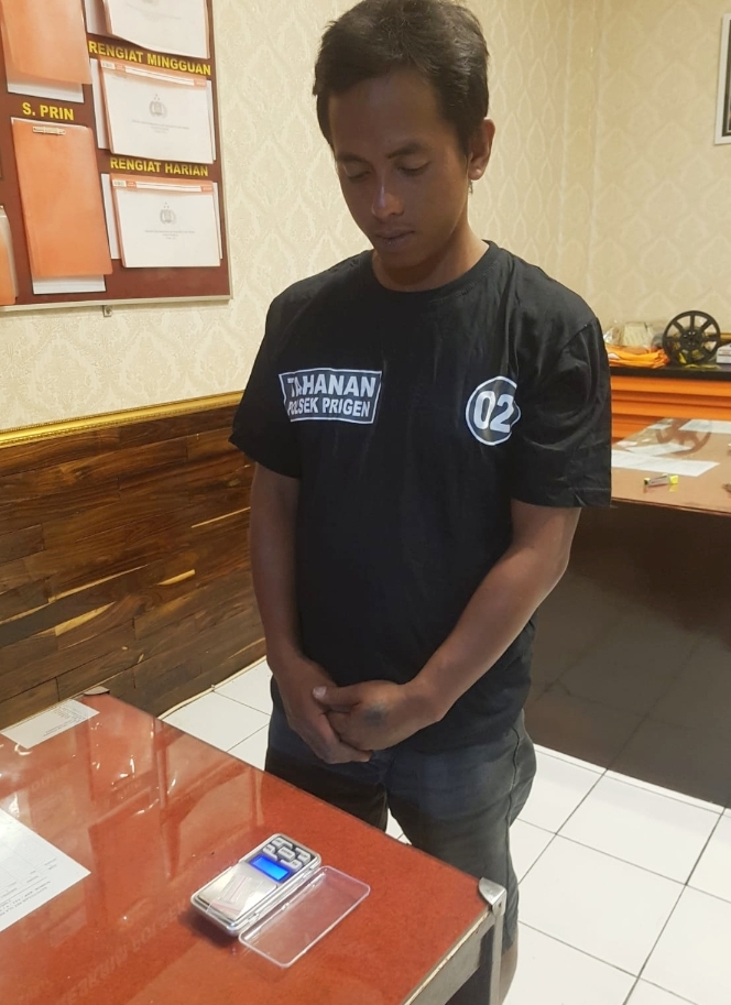 Edarkan Sabu, Pemuda Prigen Diringkus Polisi