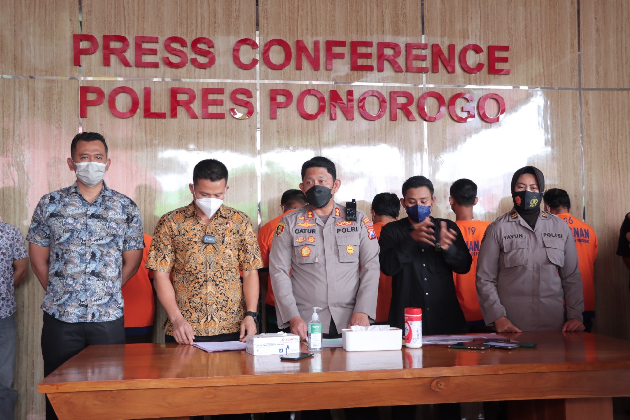 Polisi Tetapkan Enam Tersangka Pembangunan Jalan Jenangan-Kesugihan Ponorogo