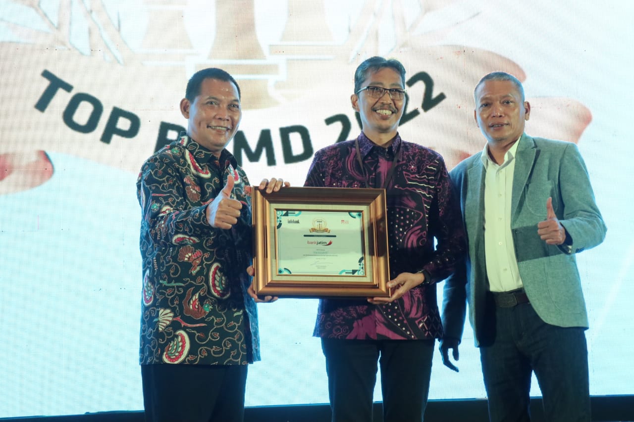 Bank Jatim Sabet Penghargaan Top BUMD Tahun 2022