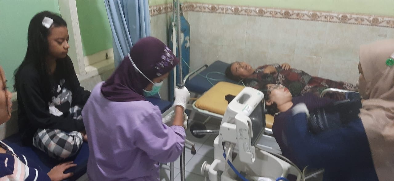 Truk Colt Hantam Minibus di Duduksampeyan Gresik, Beruntung 8 Orang Cuma Luka Ringan